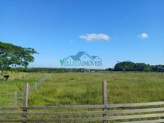 Velleda oferece fantástico terreno com 5000m² (meio hectare) em rua sem saída e vista de c