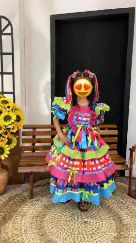 Venda de Vestido Junino.