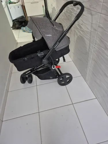 Carrinho bebe  kiddo compass