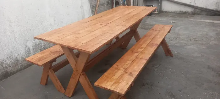 Mesa rústica 