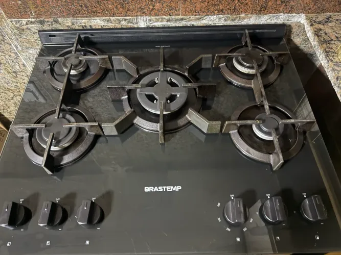 Vendo fogão 5 bocas Brastemp 