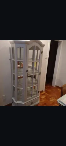 Reforma de móveis e madeiras 