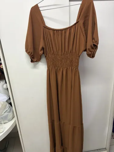 Lote de Roupas Femininas para brechós e bazar-18 peças 