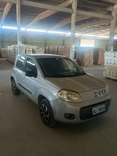 Fiat Uno Vivace/rua 1.0 EVO Fire Flex 8V 5P 2011