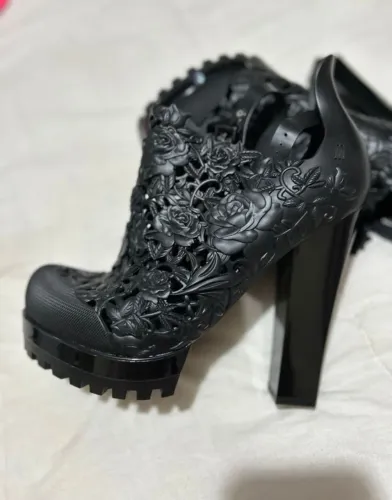 Melissa flower boot