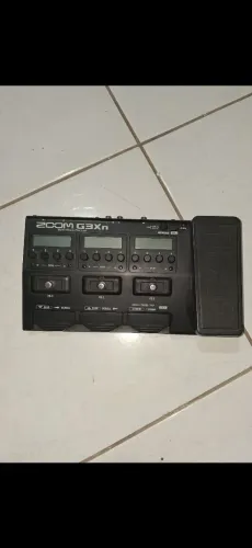 Pedaleira zoom
