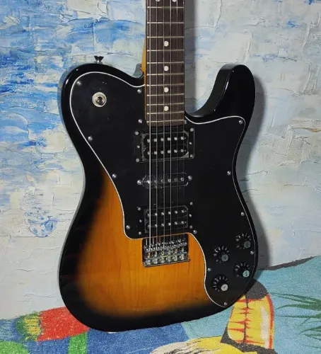 Squier Telecaster Deluxe Signature Joe Trohman - Willaudio