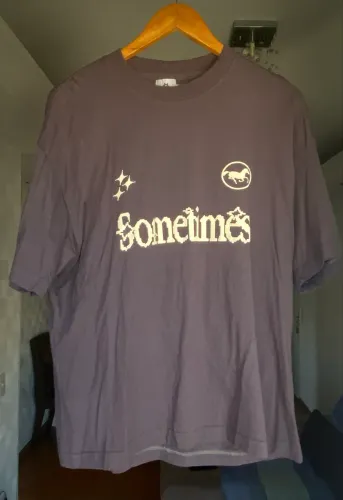 Camiseta Boxy Sometimes | G