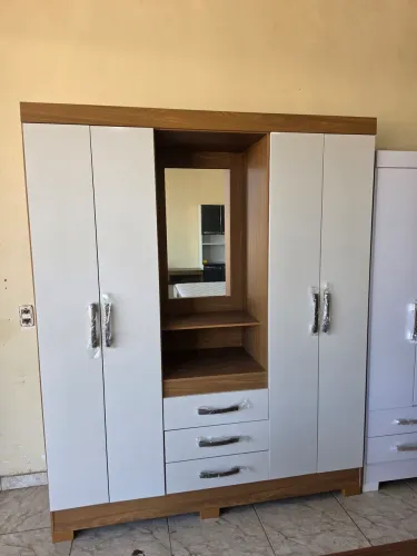Guarda roupa casal novo