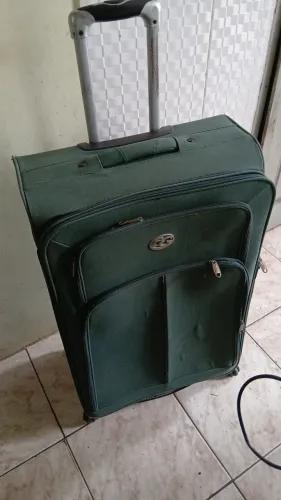Mala grande de 23 kilos 4 rodas