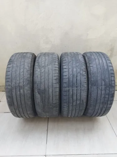 PNEUS GOODYEAR 205/55 R17 V91