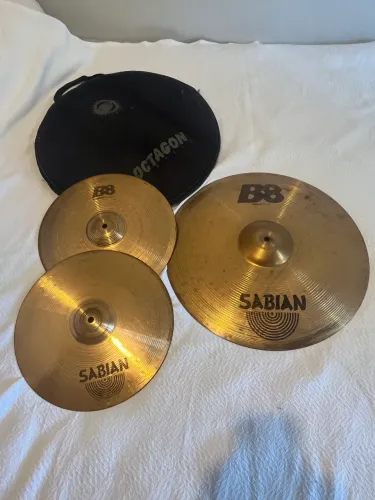 Kit pratos sabian para bateria