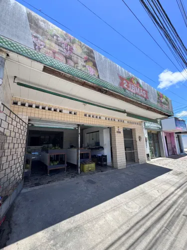 Vendo Ponto Comercial na Principal da Santa Lúcia.