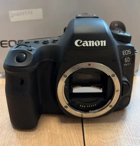 Canon 6D Mark II Câmera DSLR