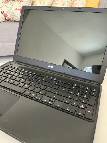 Notebook Acer Usado