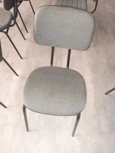 cadeiras de sala de espera aula igrejas