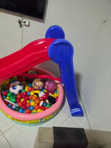 Escorregador infantil