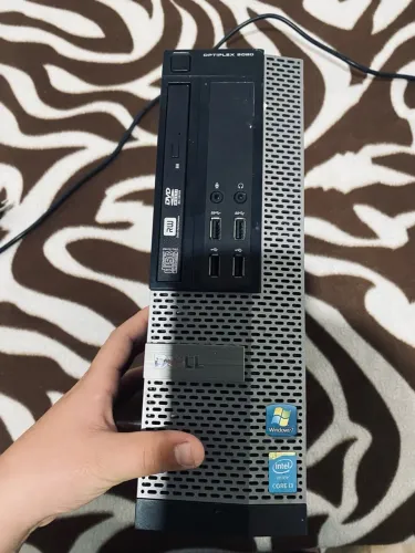CPU