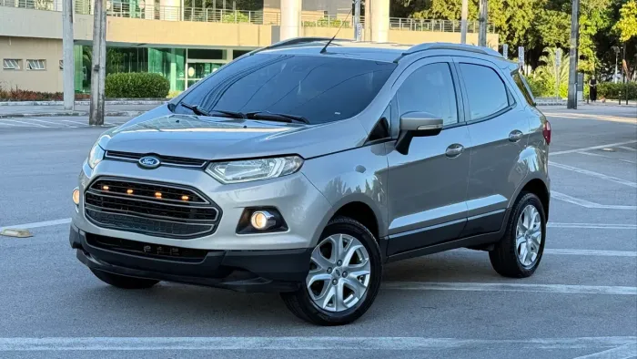 Ford Ecosport Titanium 1.6 16V Flex 5P 2014