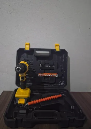 PARAFUSADEIRA E FURADEIRA 21V | THE BLACK TOOLS