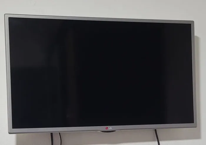 TV LG 32"