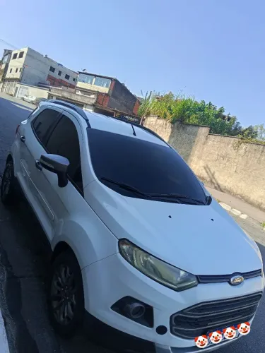 Ford Ecosport Freestyle 1.6 16V Flex 5P 2015