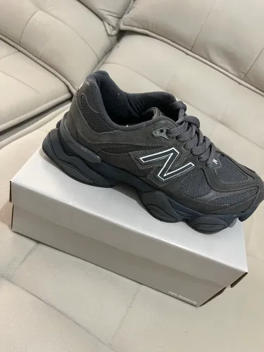 Tenis NB