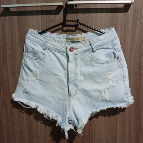 Short jeans feminino