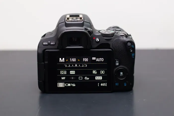 Câmera Canon sl2