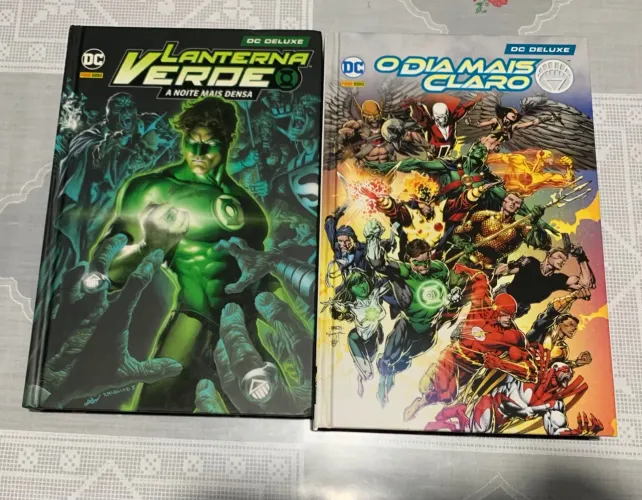 Lanterna verde - a noite mais densa e o dia mais claro - DC DELUXE