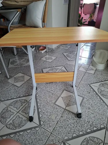 Mesa lateral computador