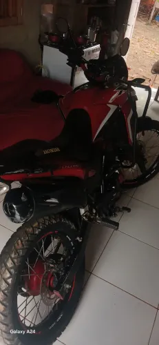 Troco moto xre em moto de menor cilindrada.