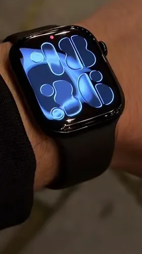 Apple Watch Series 11 preto brilhante