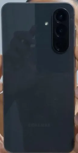 GALAXY A56 128GB, 8GB RAM. Um mês de uso, estado de novo. Acompanha caixa e carregador