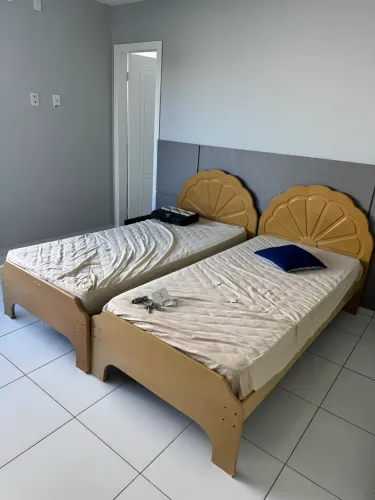 Doação de 1 cama casal + 1 camas solteiro