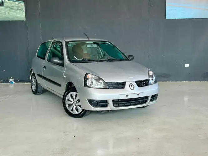 Renault Clio Hi-flex 1.0 16V 3P 2012