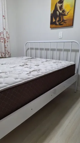 Cama casal ferro + colchão Ecoflex