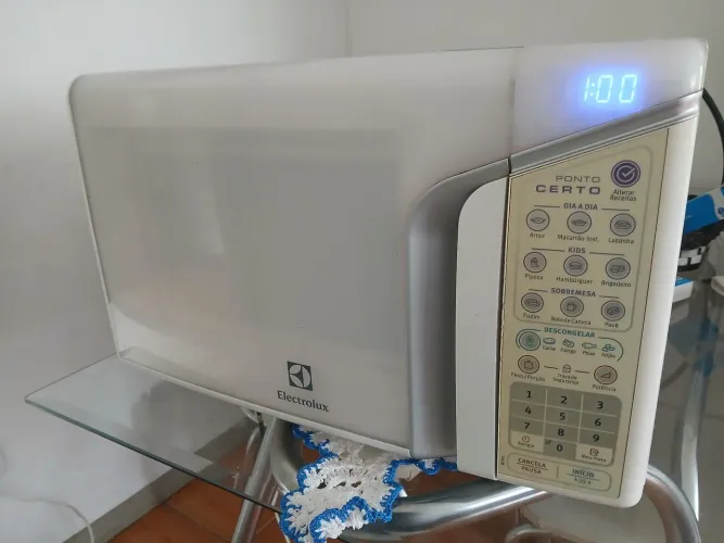 Micro-ondas Electrolux 31litros