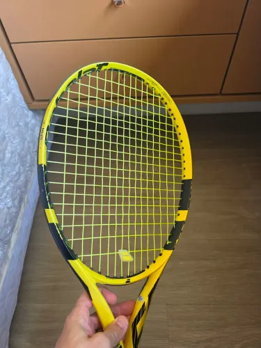 Raquete de Tênis Babolat Pure Aero Tour (315g) - Grip L3