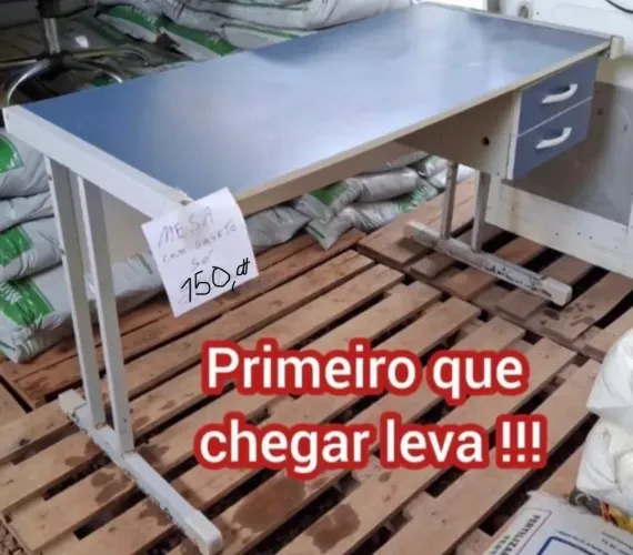 MESA DE ESCRITÓRIO