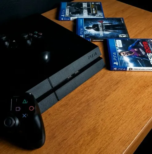 Vendo Playstation 4