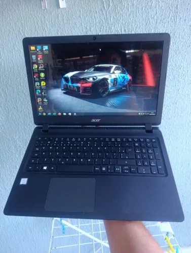 Notebook Acer com processador Intel Corei3, HD de 500 gigas, 4 Gb de RAM ddr4, Windows 10