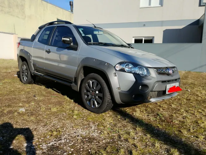 Fiat Strada Adventure1.8/ 1.8 Locker Flex CD 2014