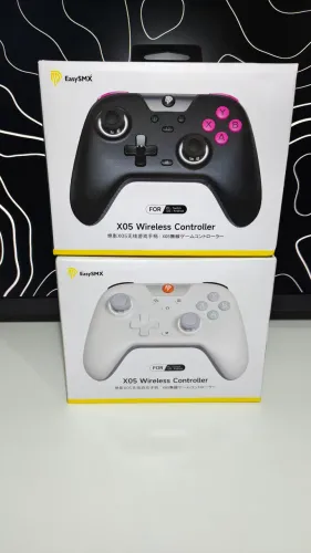 Dois Controles EasySMX X05 lacrados