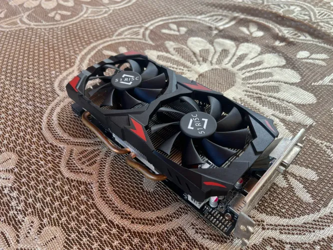 Placa de Vídeo AMD Radeon RX 580 8GB GDDR5 - Funcionando