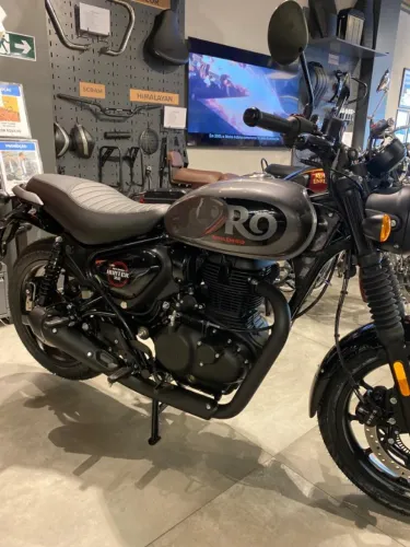 HUNTER 350cc - LUIZ