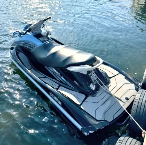 Jet ski Yamaha 1100 vx