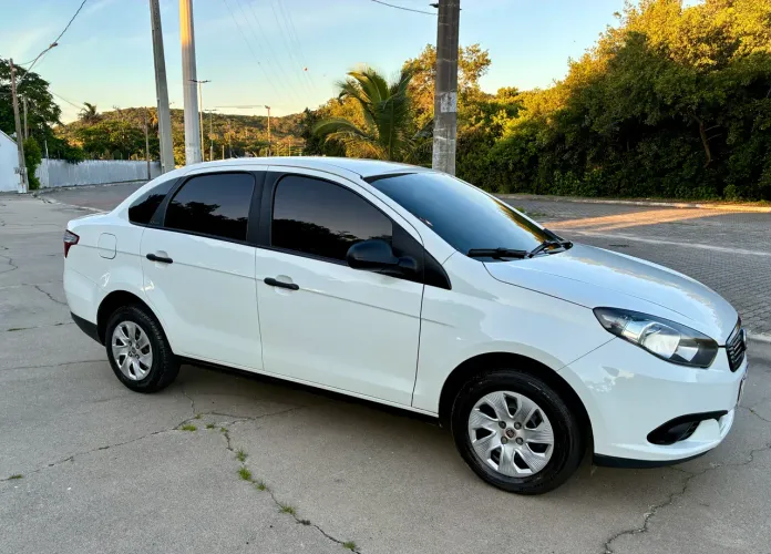 Fiat Siena Attractive 1.4 Fire Flex 8V 4P 2021