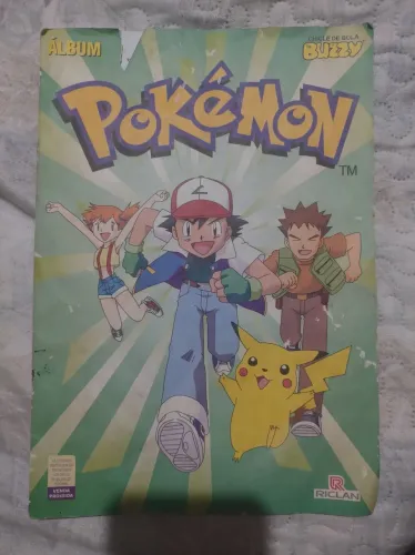 Álbum Pokémon - 2000 - Buzzy (Não está completo) 