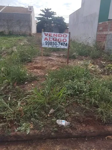 VENDO MEiO TERRENO EM FLORESTA-PR